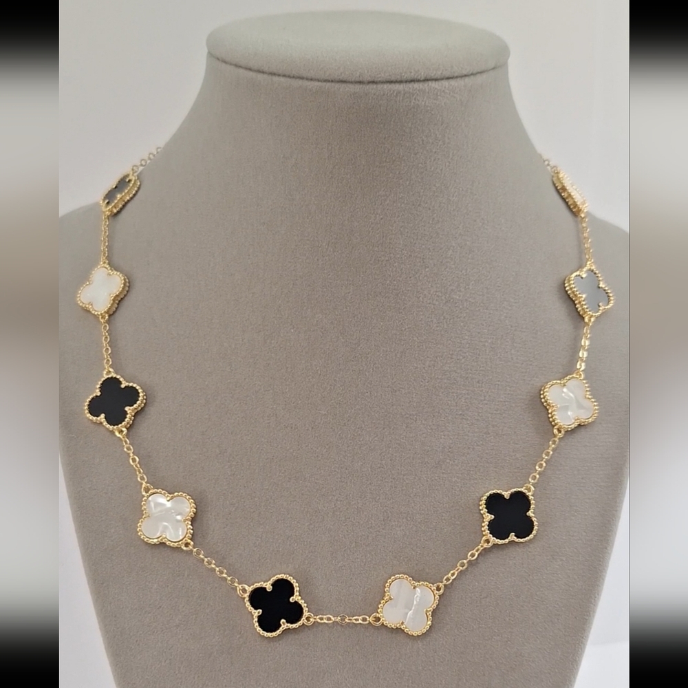 Black Onyx & Mother of Pearl Clover necklace